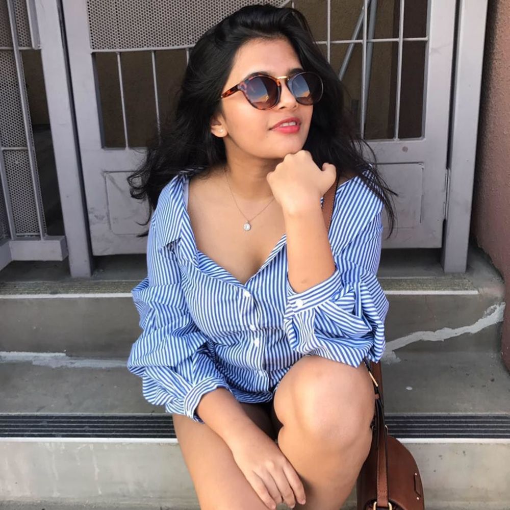 Meet your Posher, Mansi